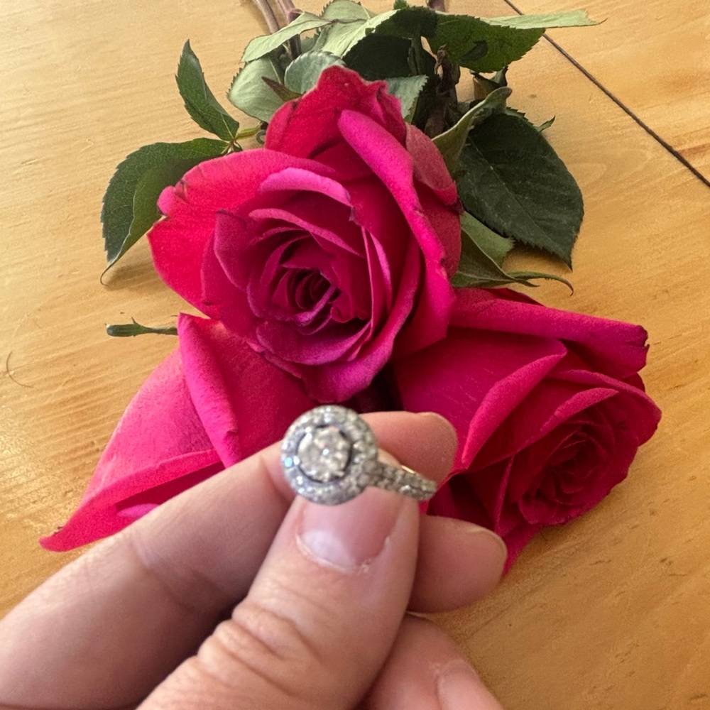 Neil Lane Halo Diamond Ring